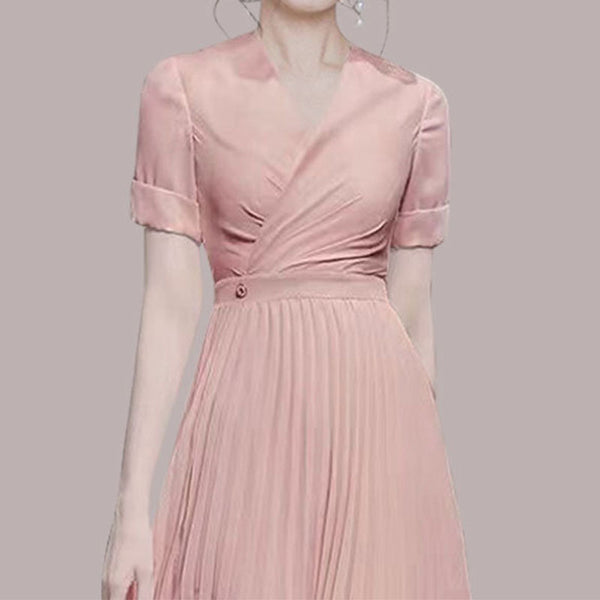 Pink v-neck chiffon pleated dresses