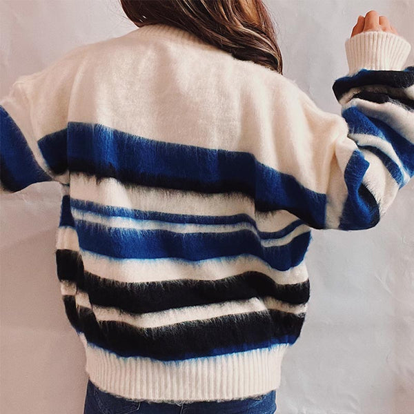 Stylish stripe color hit long sleeve sweaters