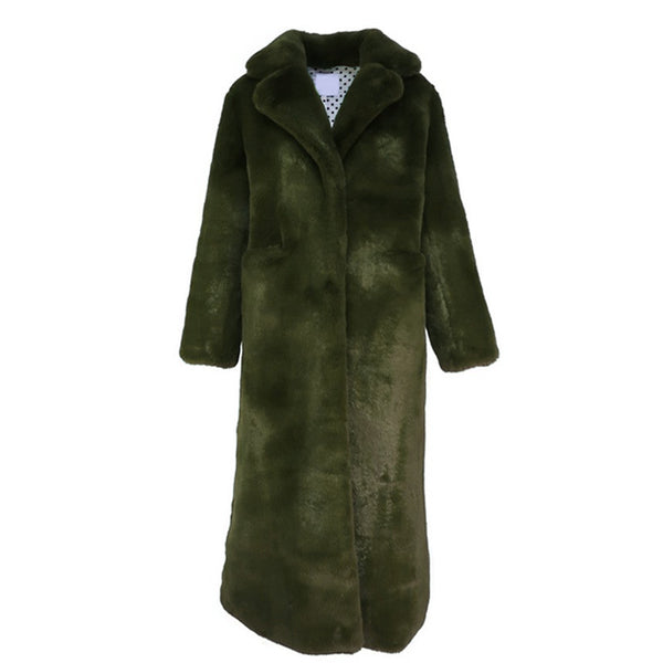 Turn-down collar green fur coats