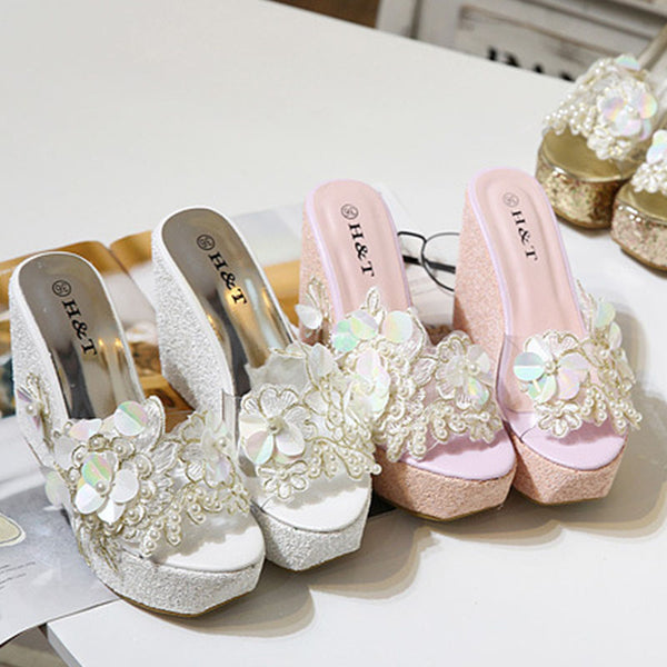 Flower patchwork wedge slippers