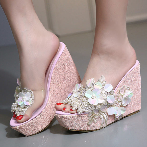 Flower patchwork wedge slippers