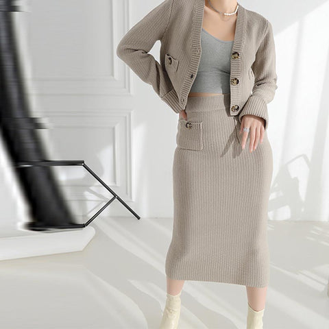 Casaul solid cardigans and high waist bodycon skirt suits