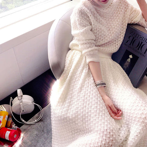 Solid hollow out long sleeve o-neck knitting dresses suits