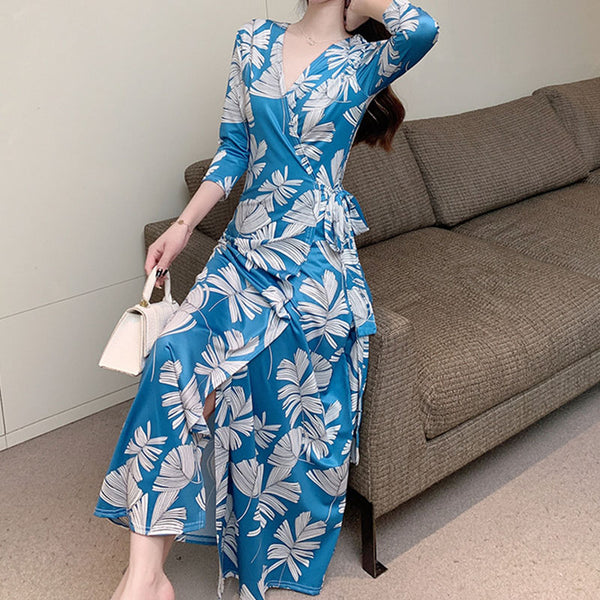 Blue 3/4 sleeve print wrap maxi dresses