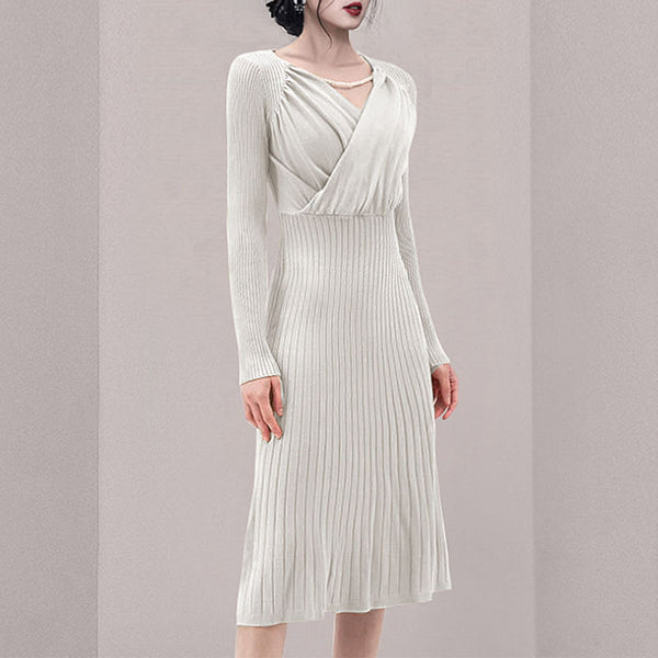 Long sleeve v-neck knitted plead dresses