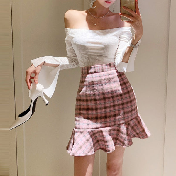 Off-the-shoulder flare sleeve blouses & plaid peplum skirts