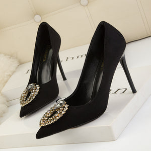 Rhinestones pointed toe low-fronted heeled pump shoes
