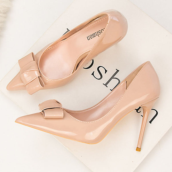 Solid patent leather bowknot pumps