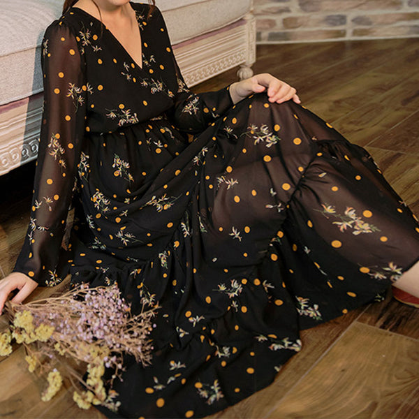 Black v-neck floral chiffon a-line dresses