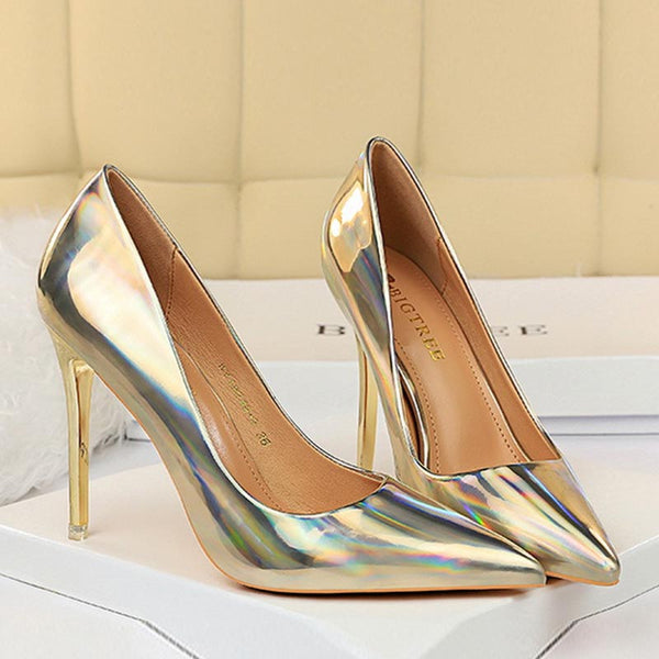 Shine patent leather high heels