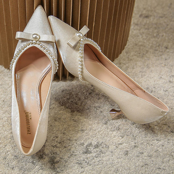 Low fronted bow tie pointed heels with pearls