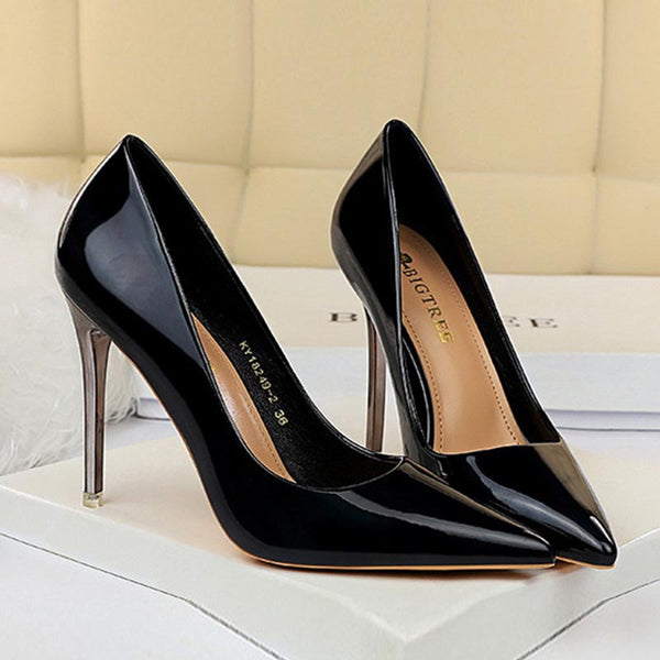 Shine patent leather high heels