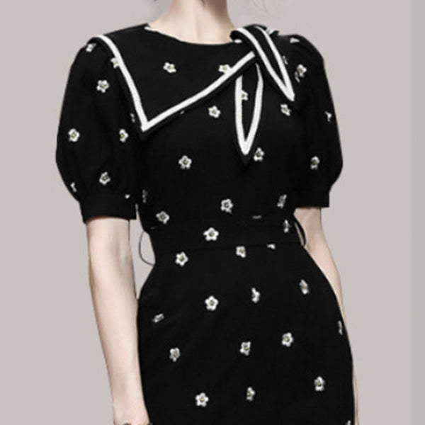 Black puff sleeve embroidered bodycon midi dresses