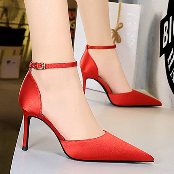 Brief pointed toe ankle strap high heels sandal shoes