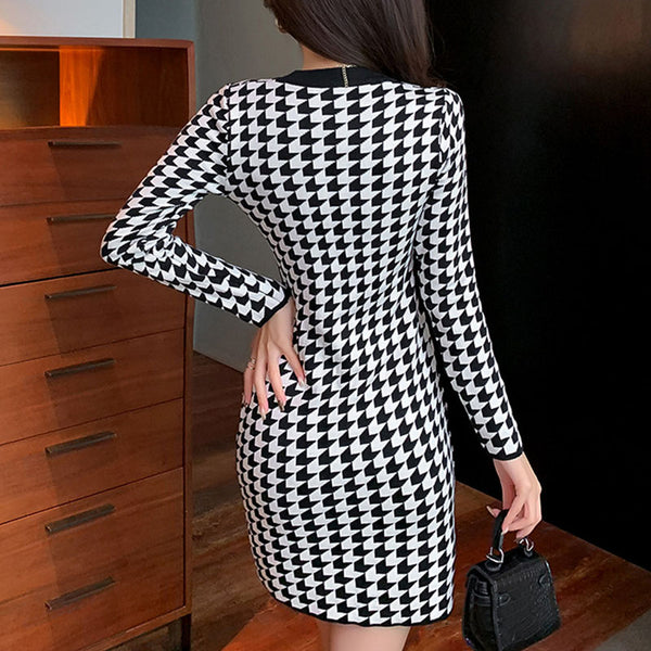 Houndstooth color knitted mini dresses