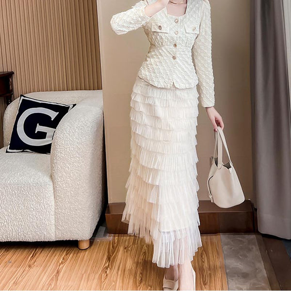Elegant square neck single breasted coats and layered skirts suits