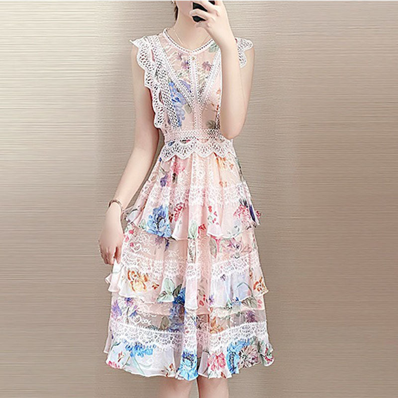Fresh floral print tiered bustier lace dress
