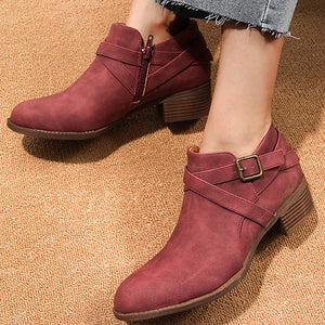 Vintage round toe chunky heels chelsea boots