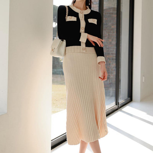 Color block knitted a line skirt suits