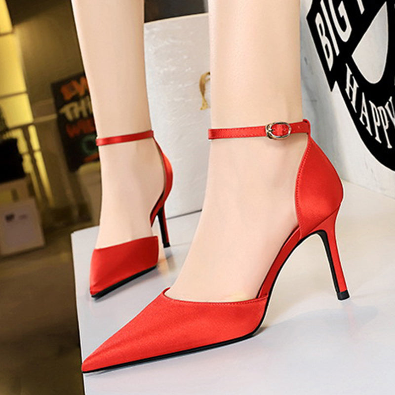 Brief pointed toe ankle strap high heels sandal shoes
