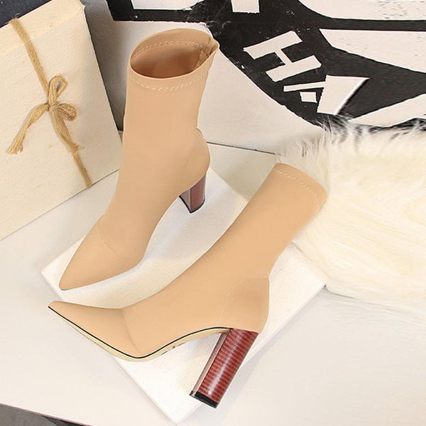 Stretchy solid pointed ankle boots