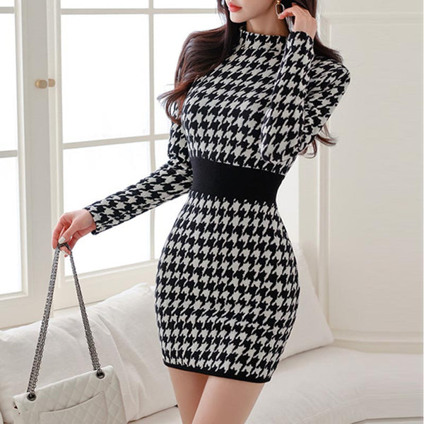 Brief houndstooth mock neck long sleeve bodycon dresses