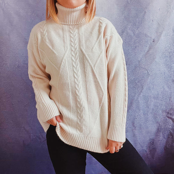 Brief high neck long sleeve pullover sweaters