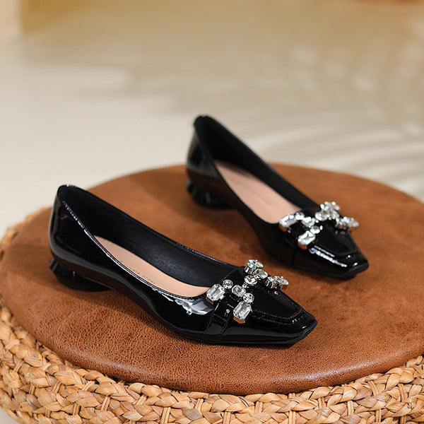 Brief rhinestones patent leather flat shoes