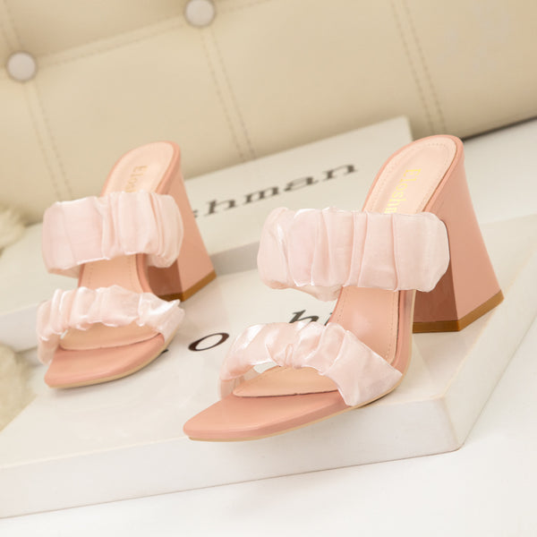 Solid square toe chunky heels sandals