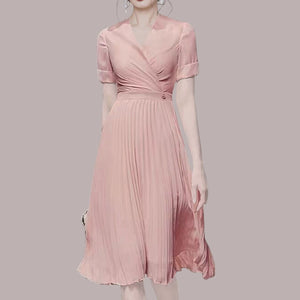 Pink v-neck chiffon pleated dresses