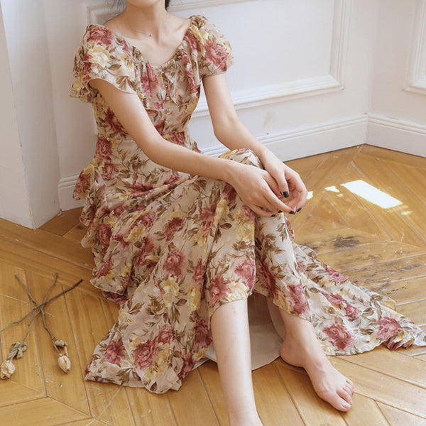 Retro off-the-shoulder floral maxi dresses