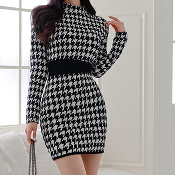 Brief houndstooth mock neck long sleeve bodycon dresses