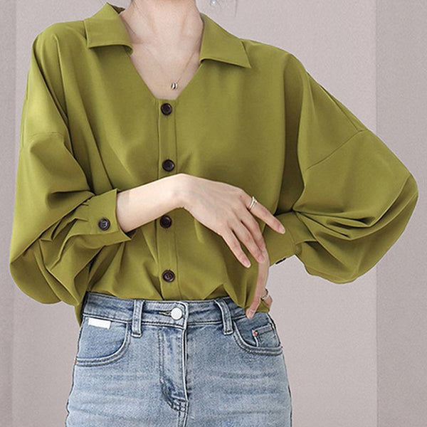Women's long sleeve button down blouse