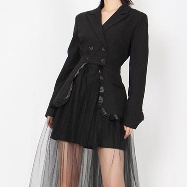 Splicing double-breasted blazers and pleated mesh skirts suits