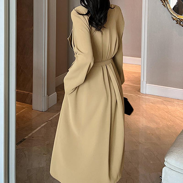 Brief solid lapel long sleeve belted trench coats
