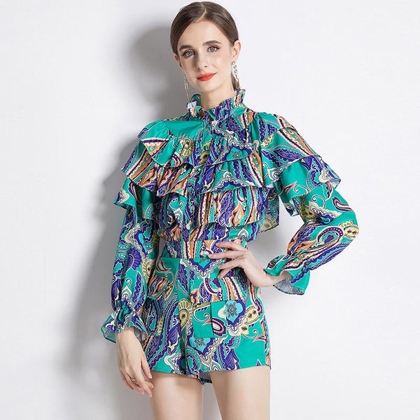 Retro print mock neck layered blouses and short pants suits